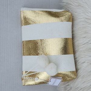 NWT SHIRALEAH MIRAGE ZIPPER POUCH